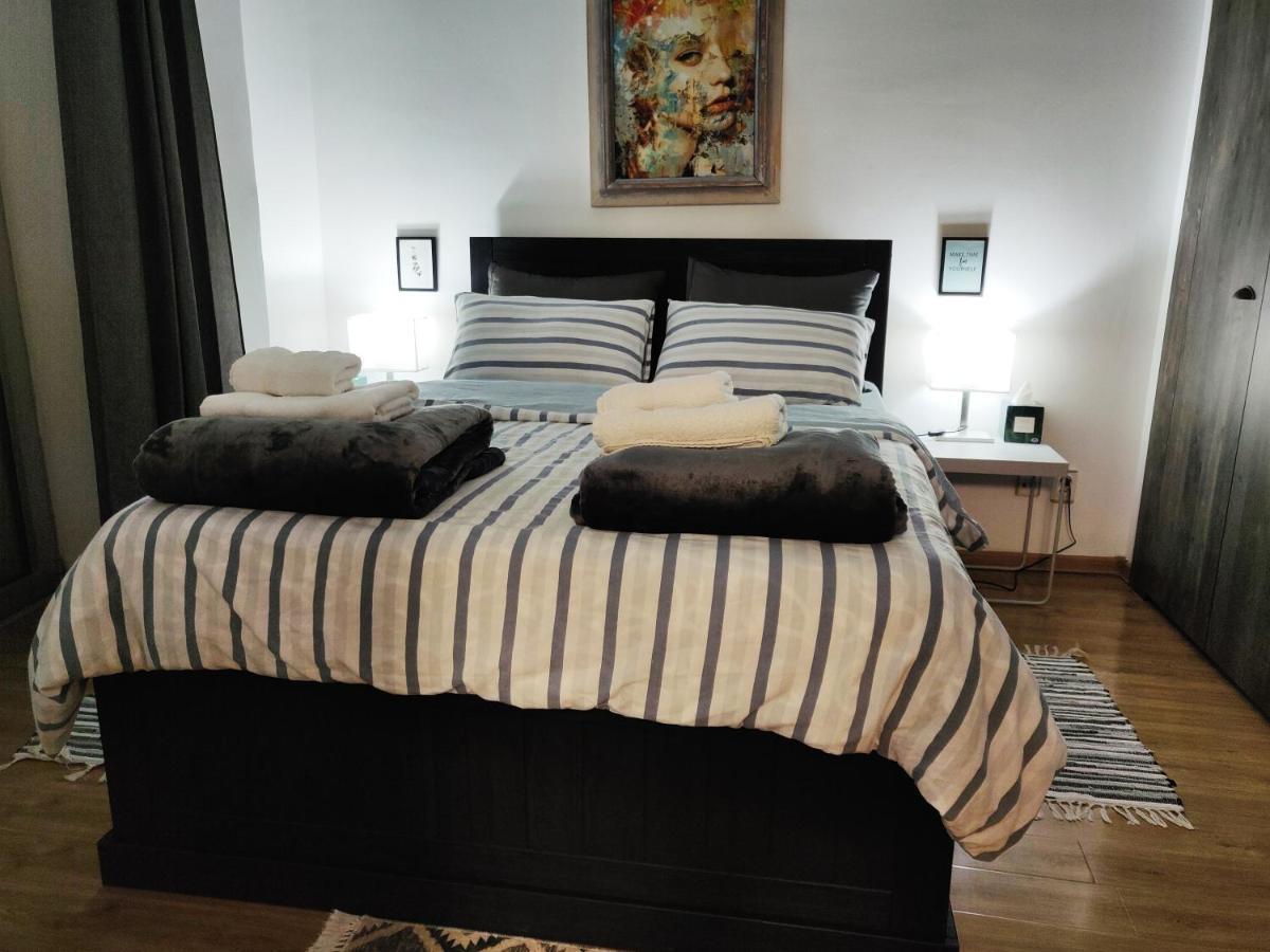 קראלג'בו Apartman Lori M מראה חיצוני תמונה